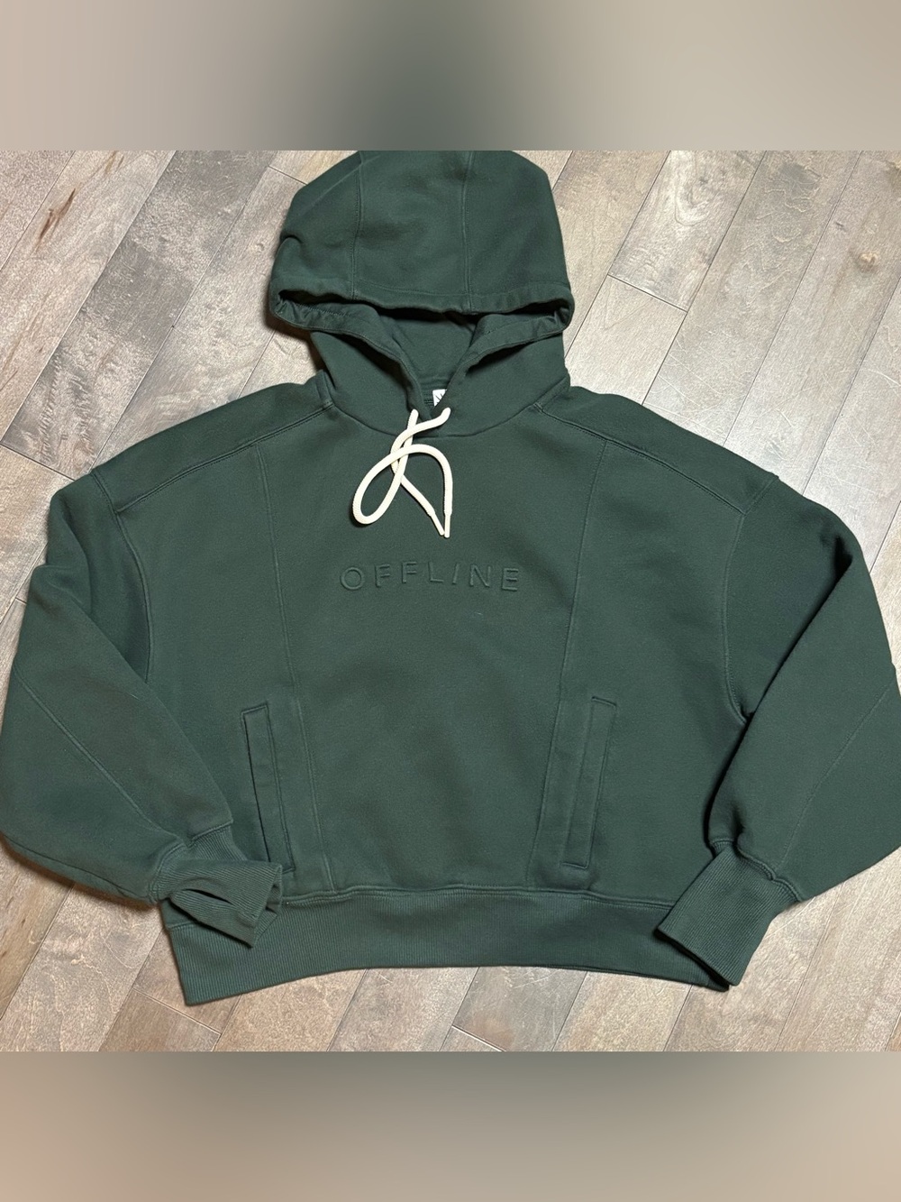 OFFLINE By Aerie Hoodie Women’s S Green Cropped Embossed Logo Fleece Thumbholes